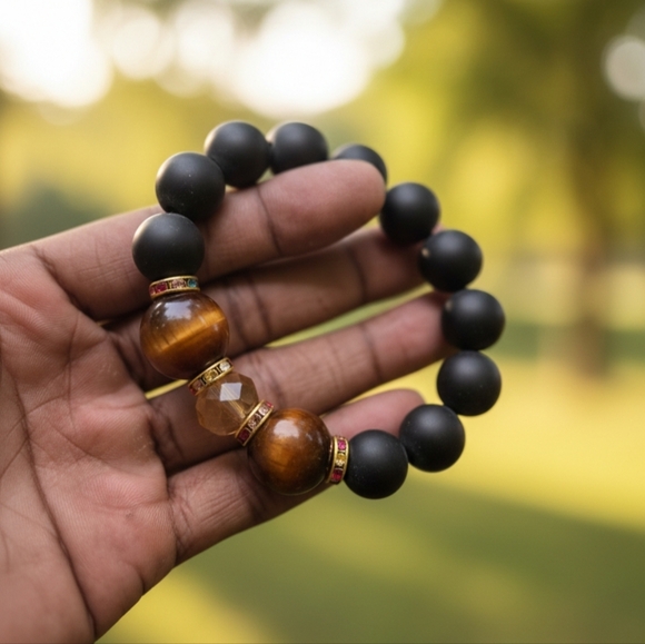 Black & Brown Beaded Bracelet (Handcrafted) - Picture 2 of 2